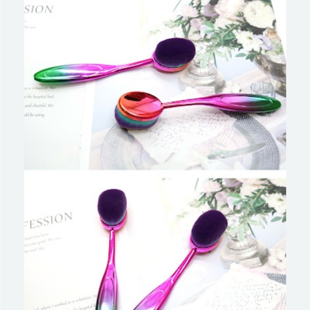 Rainbow Toothbrush shaped foundation brush